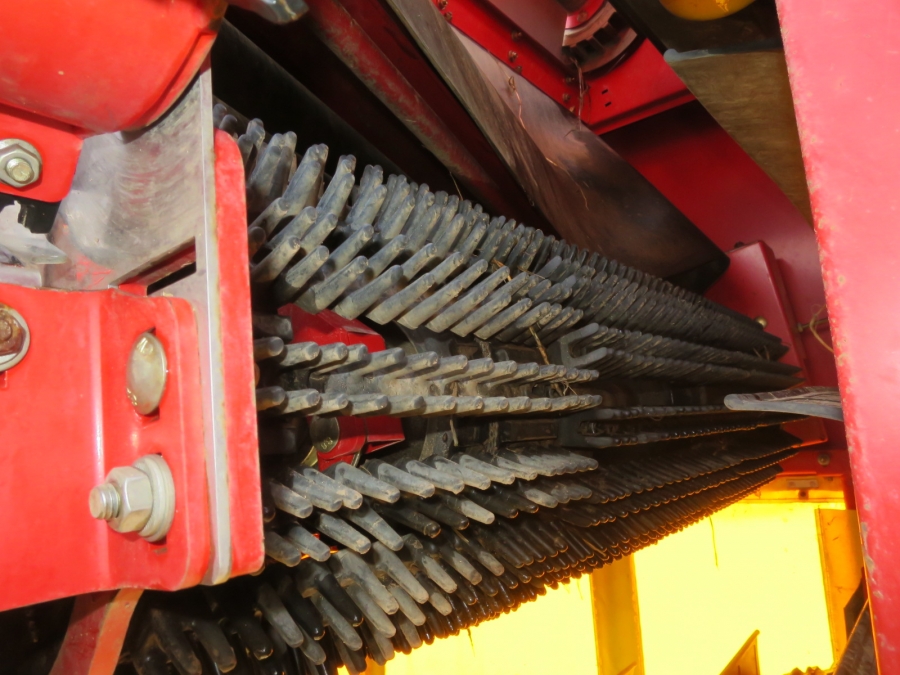 4856 Grimme SE140 potato harvester