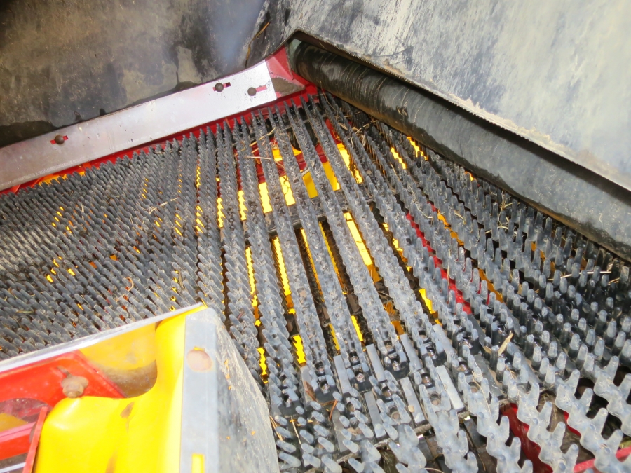 4856 Grimme SE140 potato harvester