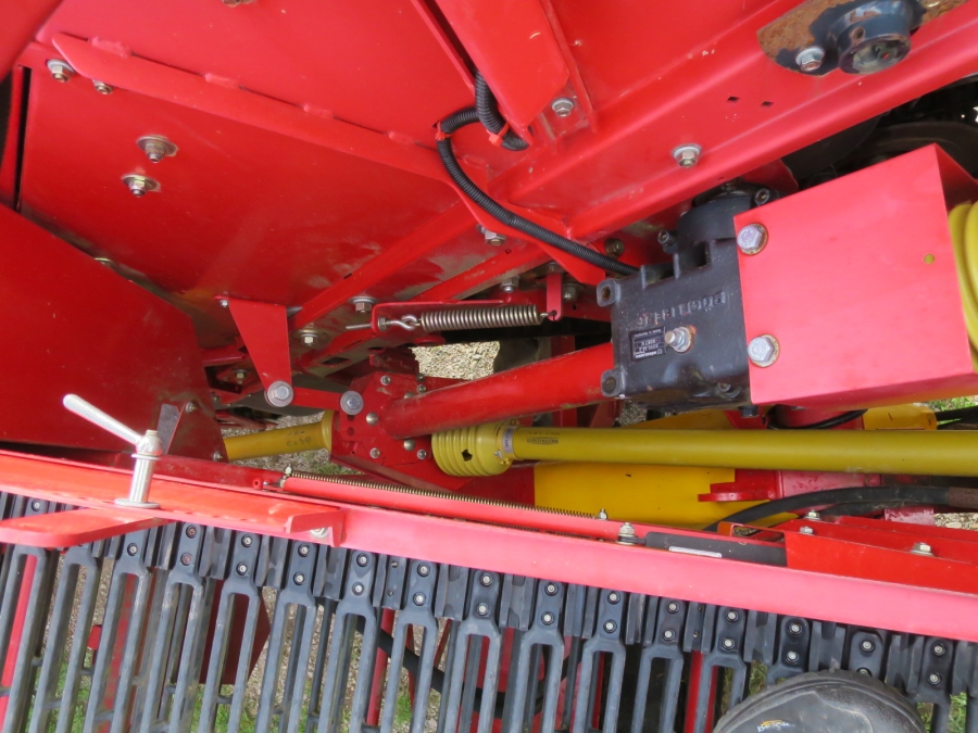 4856 Grimme SE140 potato harvester