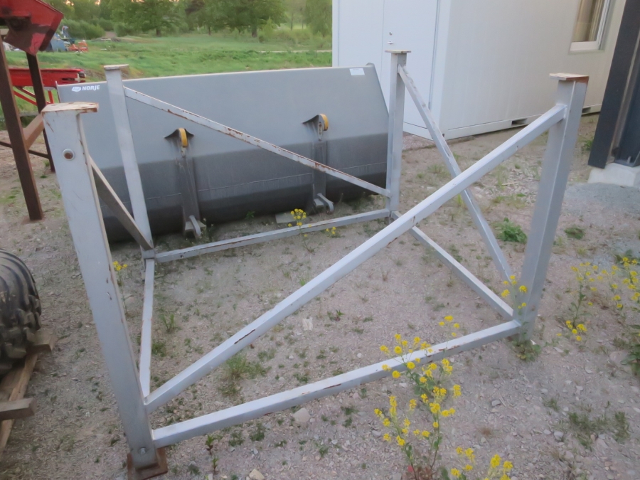 4881 Upmatic multi head weigher 1025 E 2,5-25 kg year model 2006