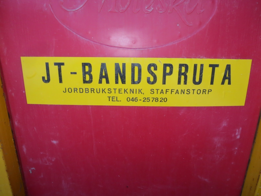 4938 JT Moteska spraying systems row crop sprayer