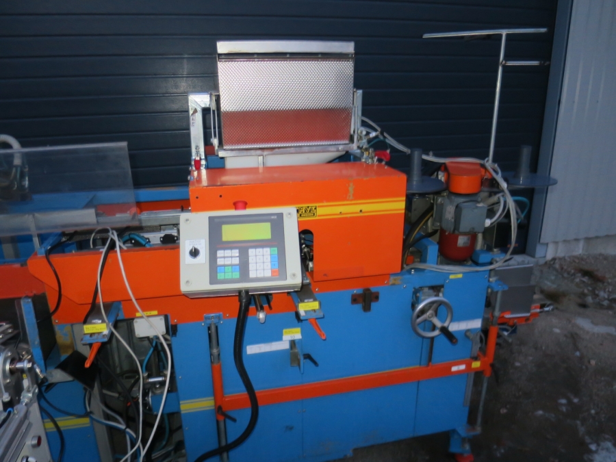 4962 EMVE BE5000 paper bagger