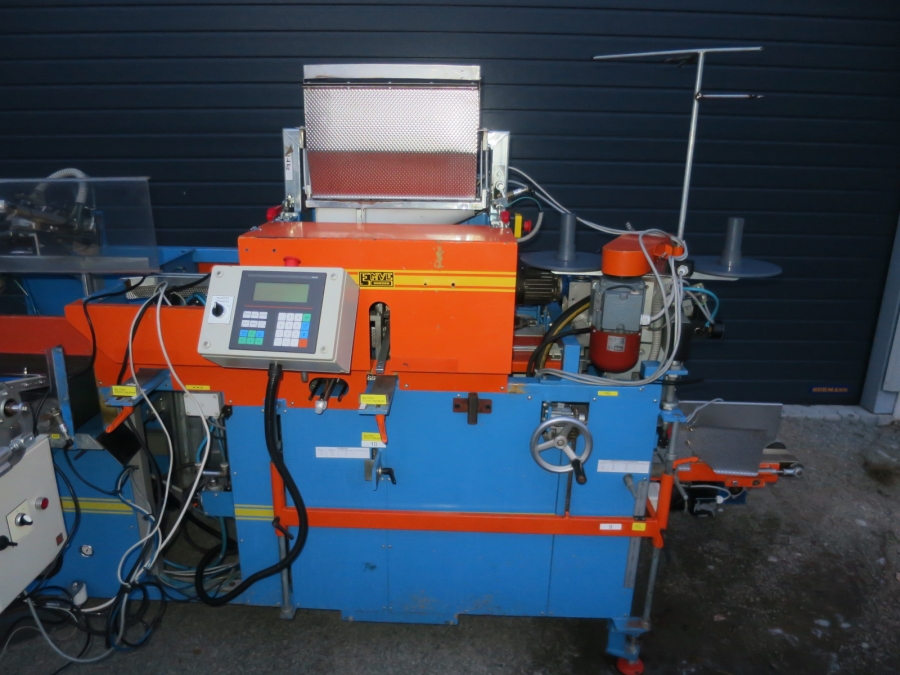 4962 EMVE BE5000 paper bagger