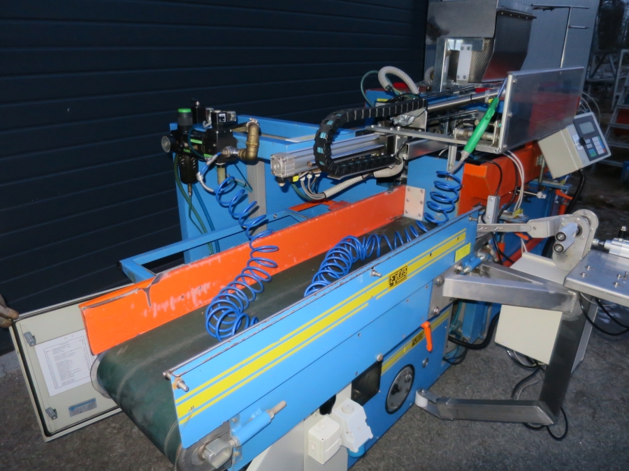 4962 EMVE BE5000 paper bagger
