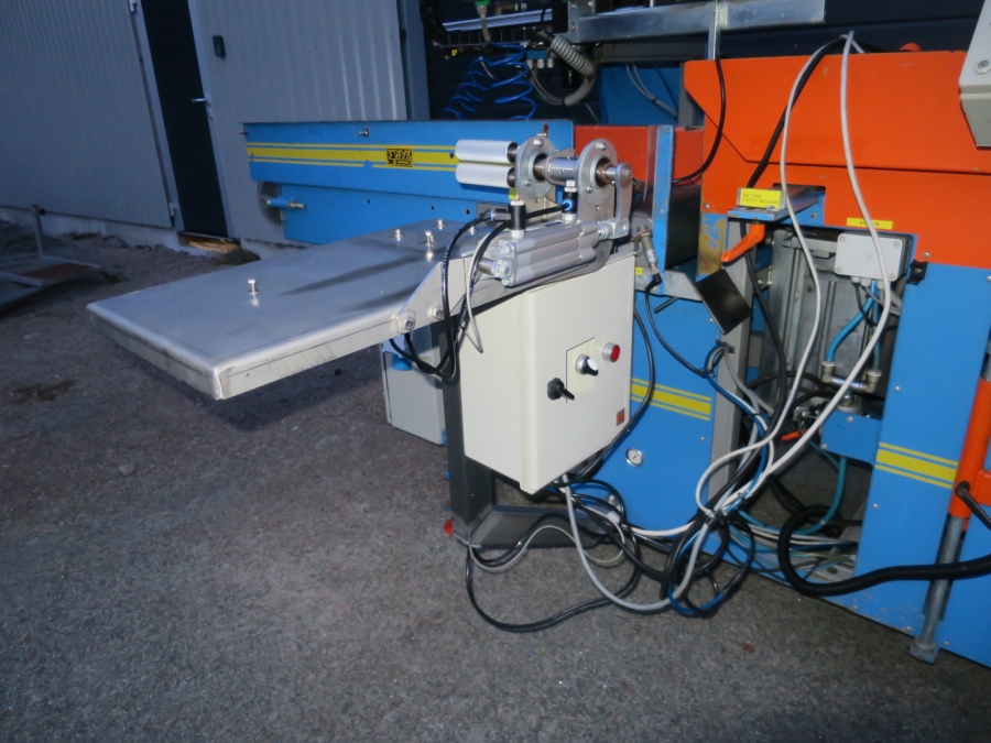 4962 EMVE BE5000 paper bagger