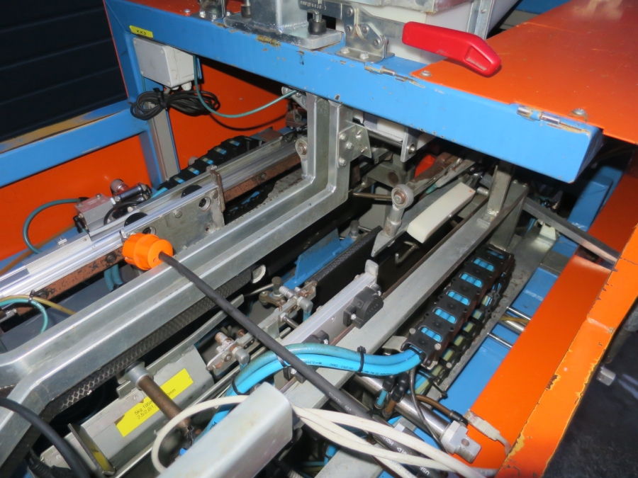 4962 EMVE BE5000 paper bagger