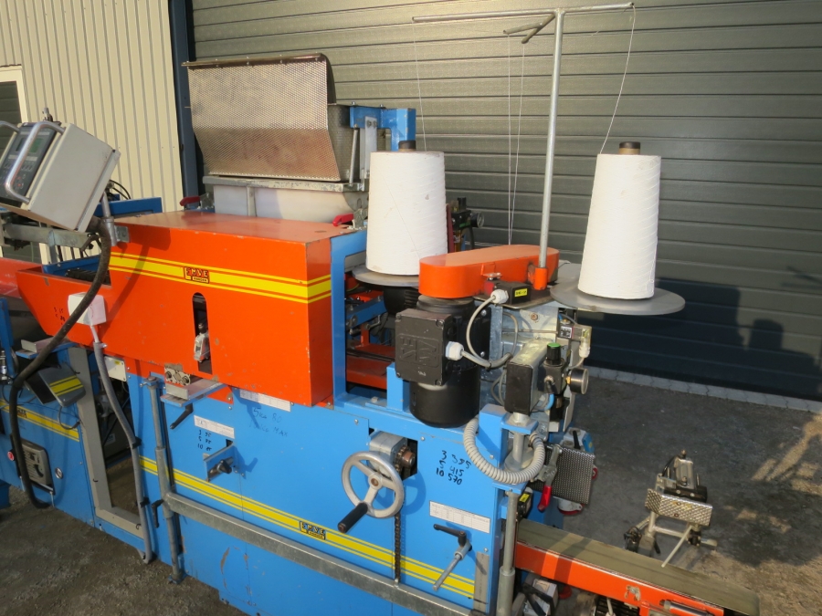 4992 EMVE BE5000 paper bagger
