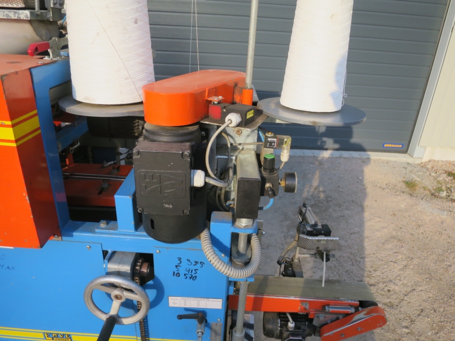 4992 EMVE BE5000 paper bagger