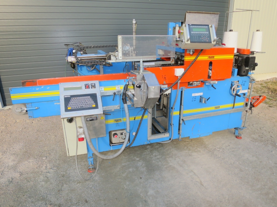 4992 EMVE BE5000 paper bagger