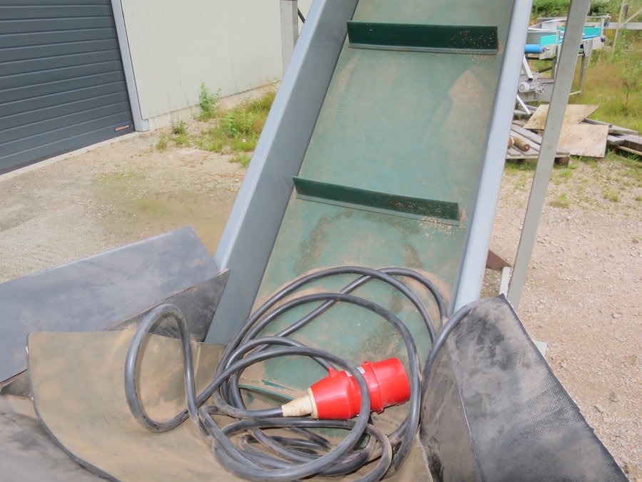 5052 Daumar GH-10 net clipper net bagger