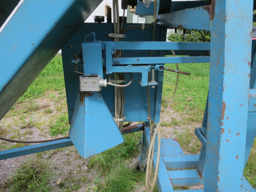 5074 EMVE automatic weigher