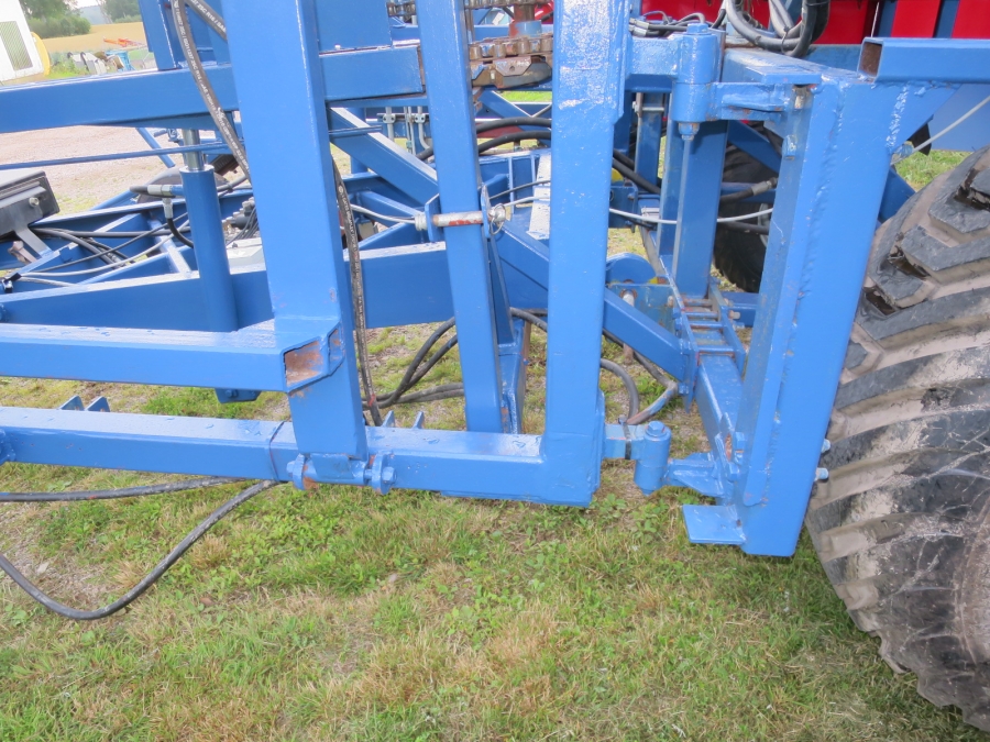 5076 Asa-lift carrot harvester with auto box filling