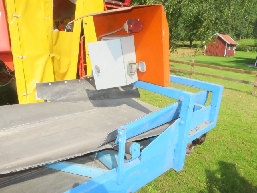 5084 EMVE instore conveyor belts