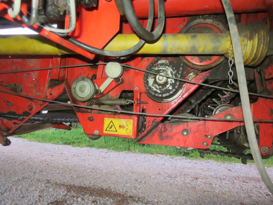 5086 Grimme SE75-30 potato harvester