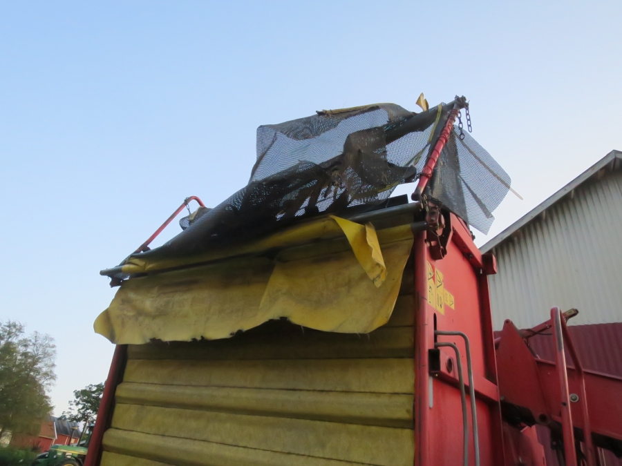 5086 Grimme SE75-30 potato harvester