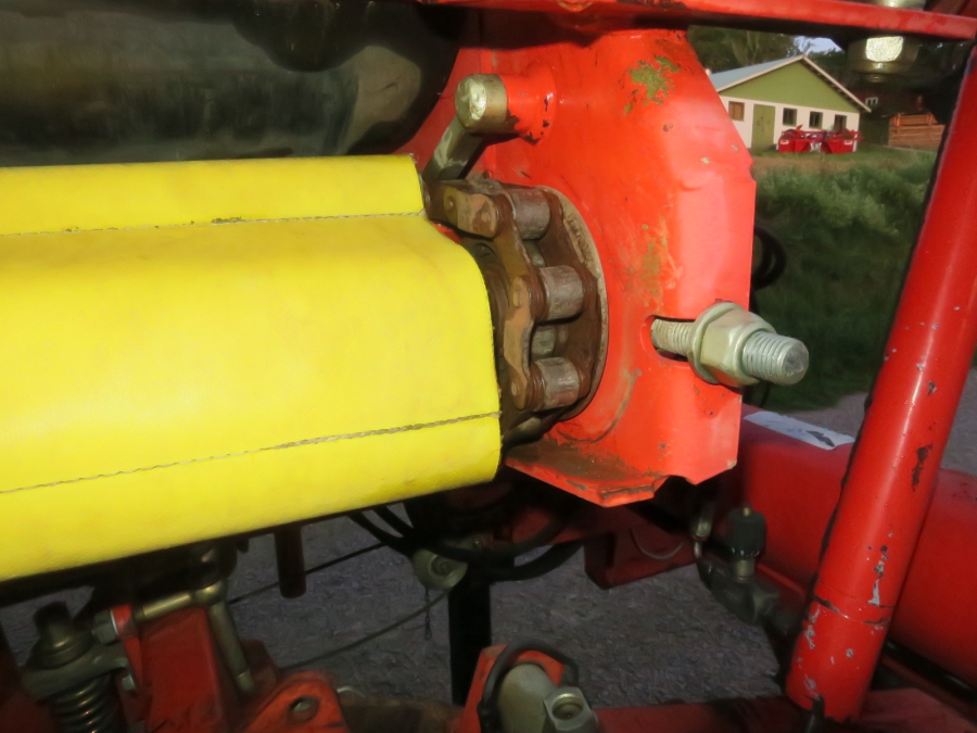 5086 Grimme SE75-30 potato harvester