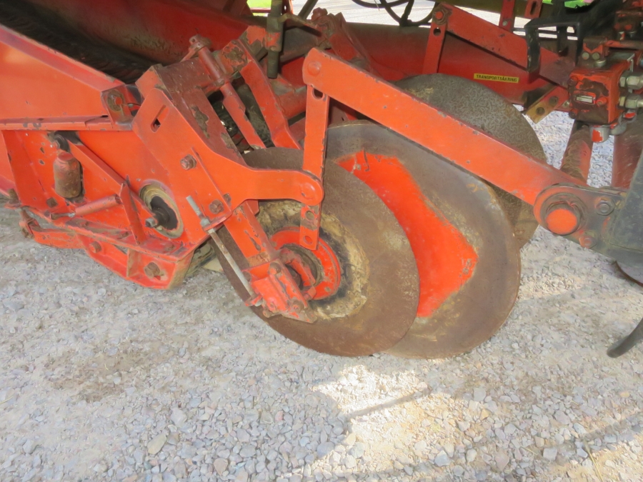 5107 Grimme potato harvester