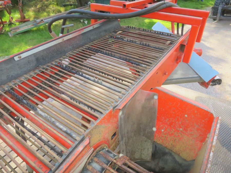 5107 Grimme potato harvester