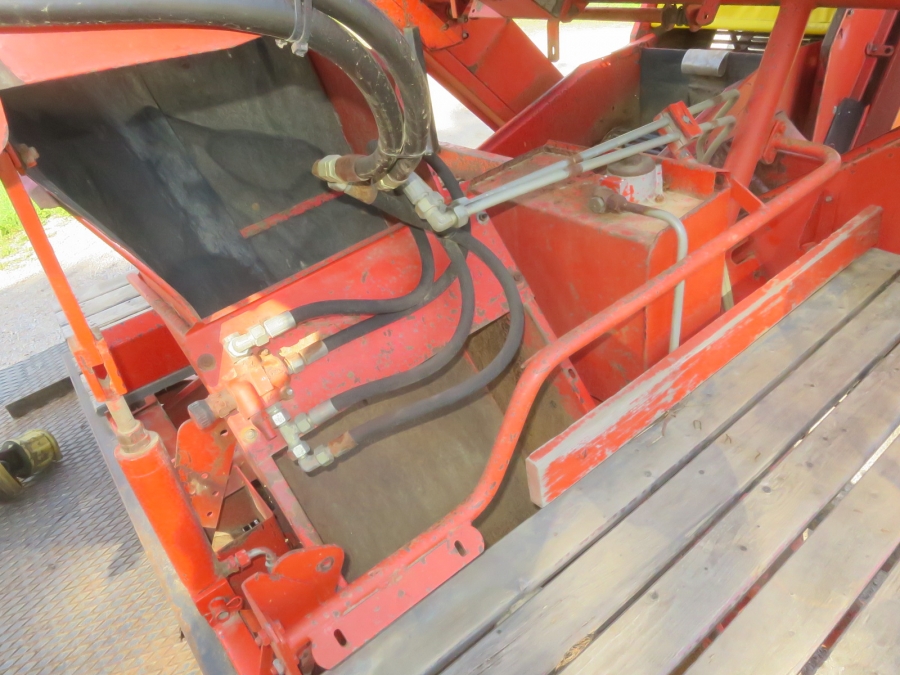 5107 Grimme potato harvester