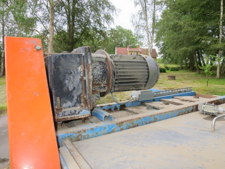 5117 EMVE drier table 10 roller 1m wide