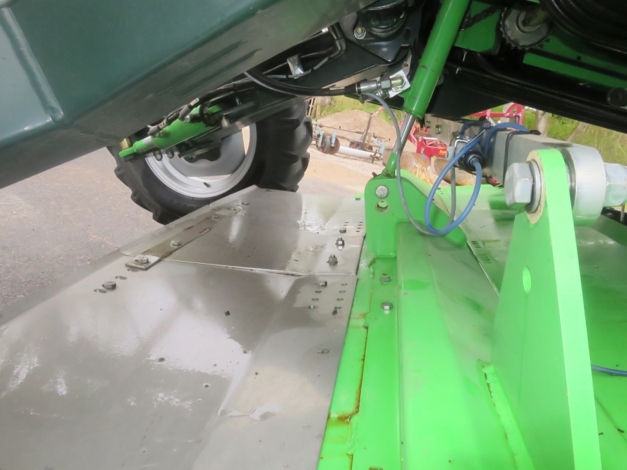 5157 Miedema Structural belt planter for bed