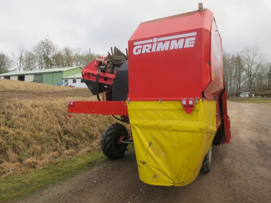 5161 Grimme SE75-20 potato harvester