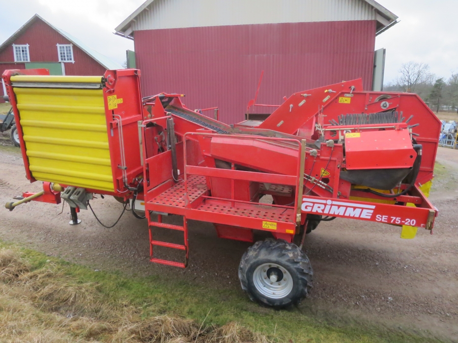 5161 Grimme SE75-20 potato harvester