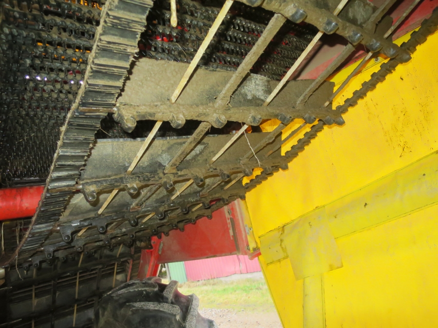 5161 Grimme SE75-20 potato harvester