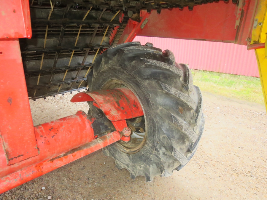 5161 Grimme SE75-20 potato harvester