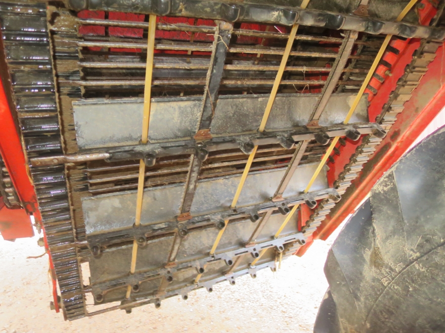 5161 Grimme SE75-20 potato harvester