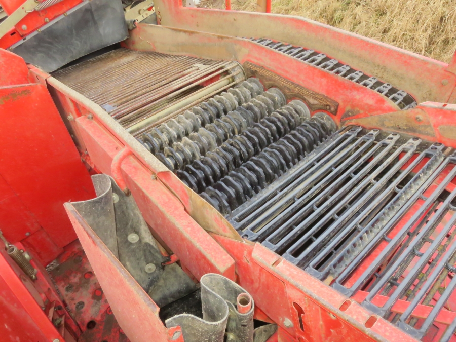 5161 Grimme SE75-20 potato harvester