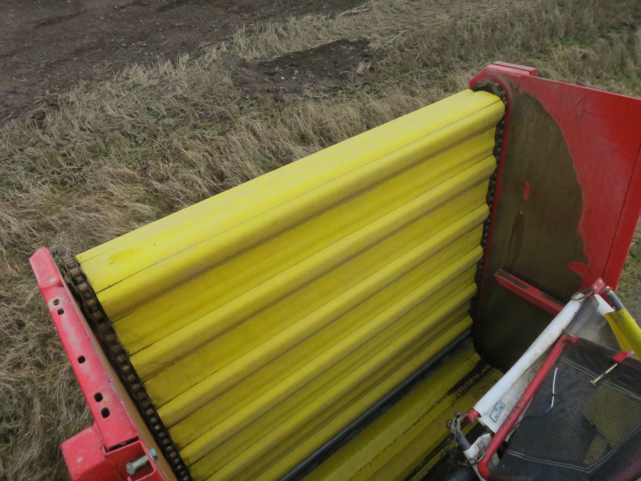 5161 Grimme SE75-20 potato harvester