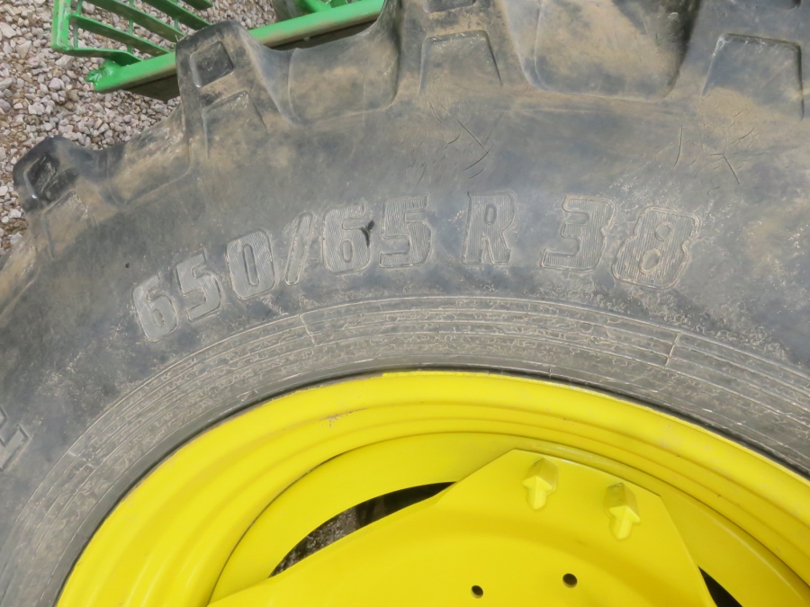 5165 John Deere 6810 tractor