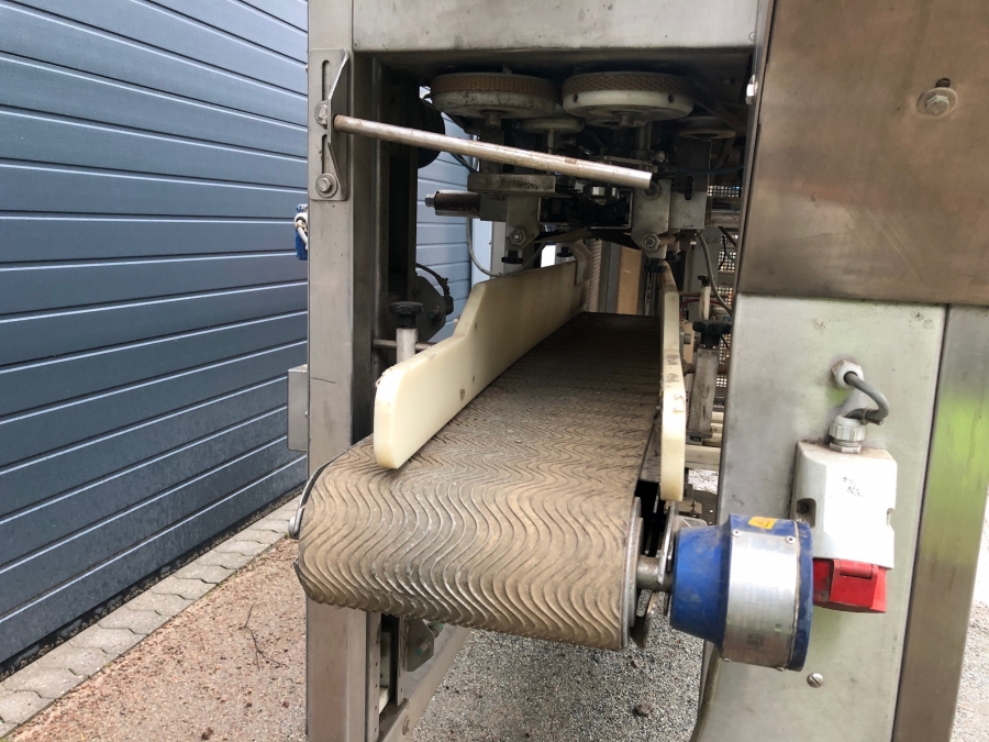 5172 Gillenkirch 7000E horizontal bagger