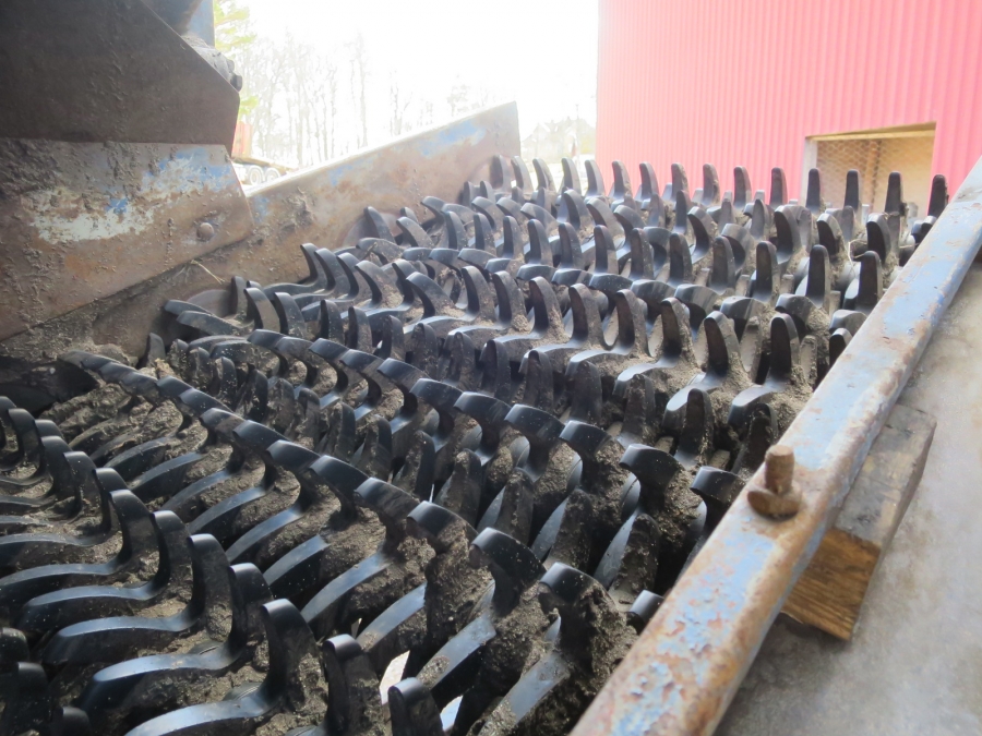 5181 Asa-lift carrot harvester T-100 single row with bunker