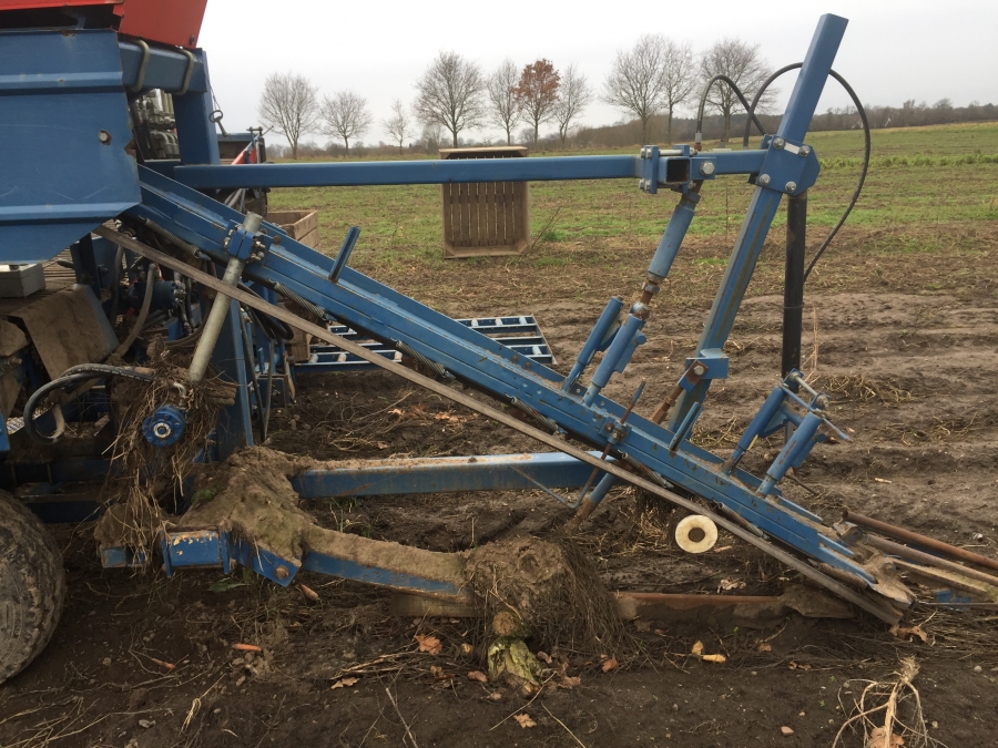 5197 Asa-Lift Combi 1000 carrot harvester
