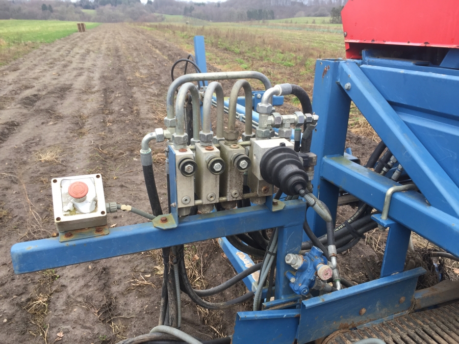 5197 Asa-Lift Combi 1000 carrot harvester