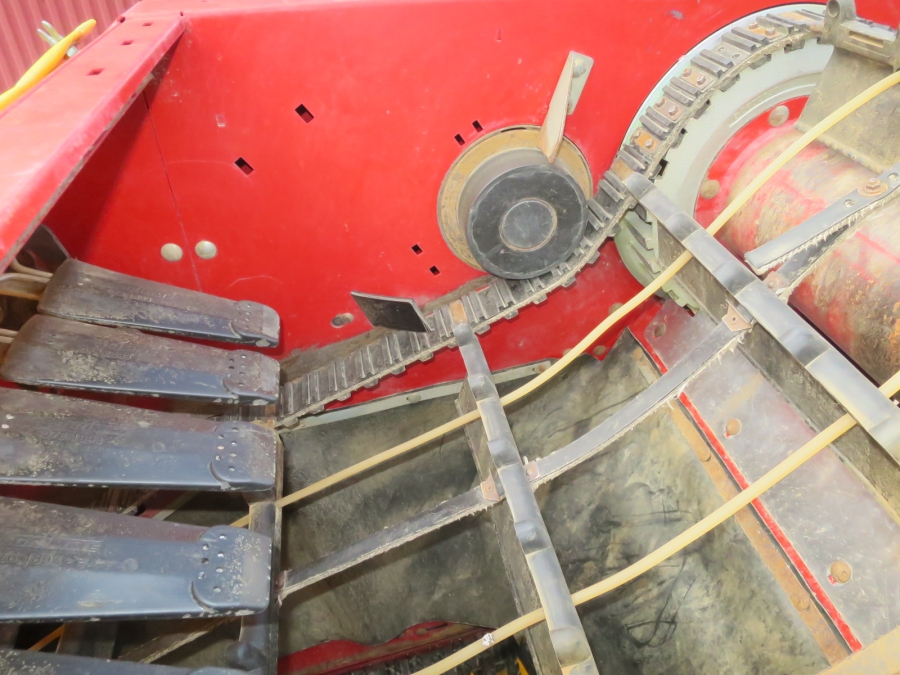 5204 Grimme SE85-55 potato harvester