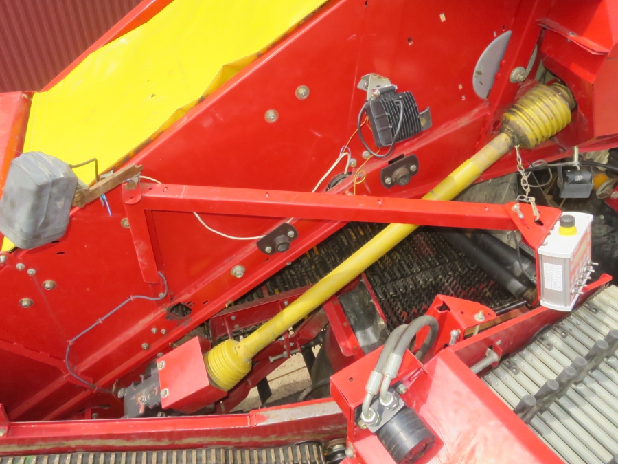 5204 Grimme SE85-55 potato harvester