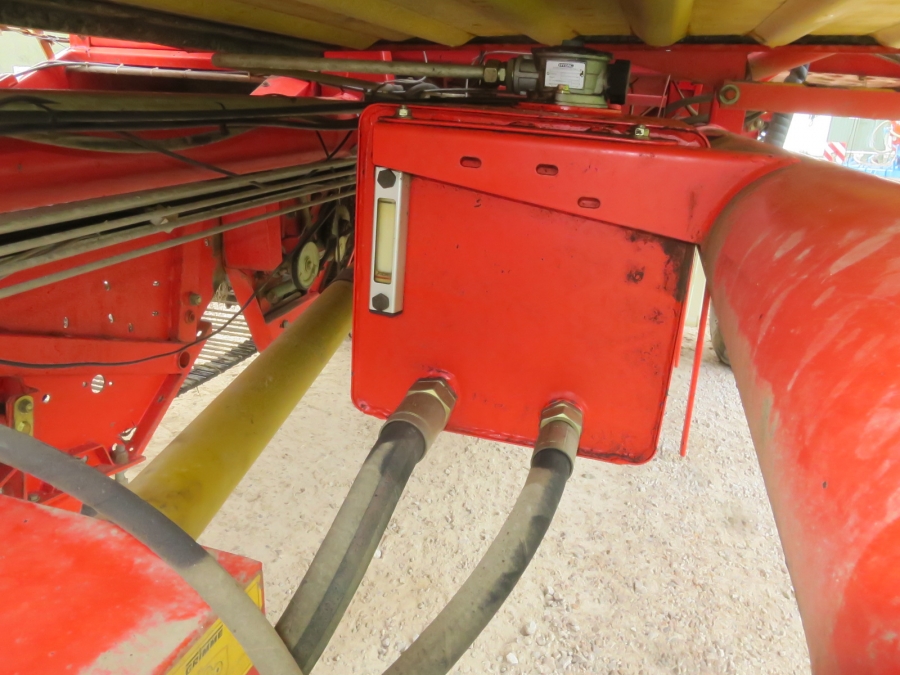 5208 Grimme SE75-30 potato harvester