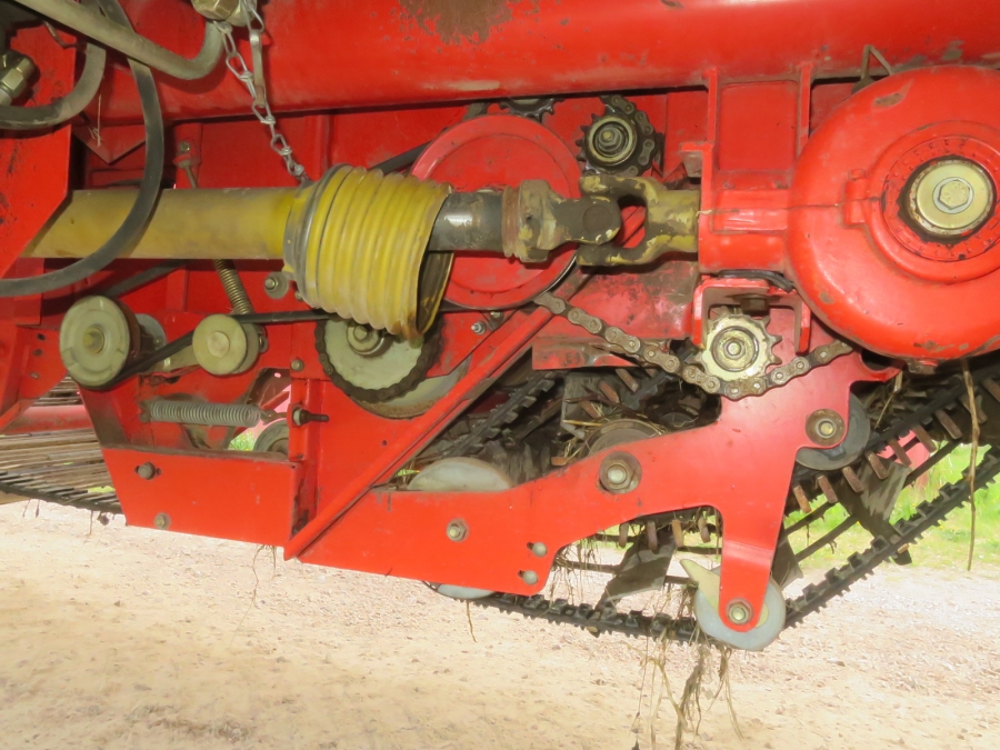 5208 Grimme SE75-30 potato harvester