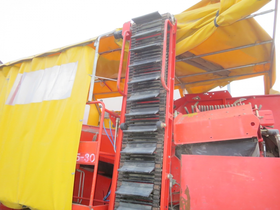 5208 Grimme SE75-30 potato harvester