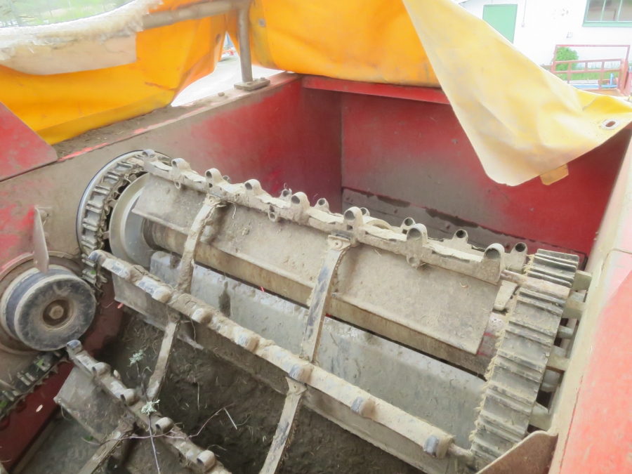 5208 Grimme SE75-30 potato harvester