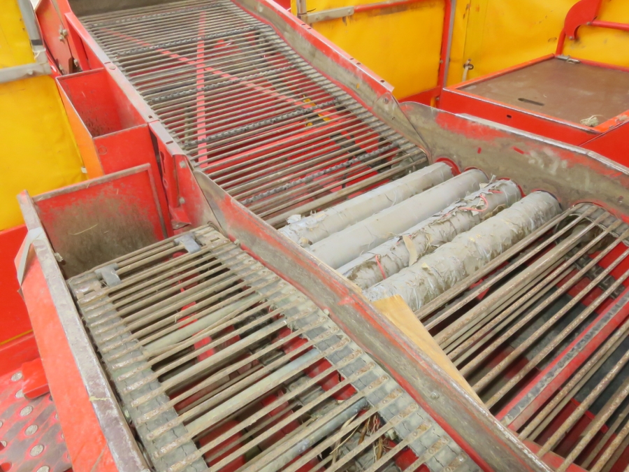 5208 Grimme SE75-30 potato harvester