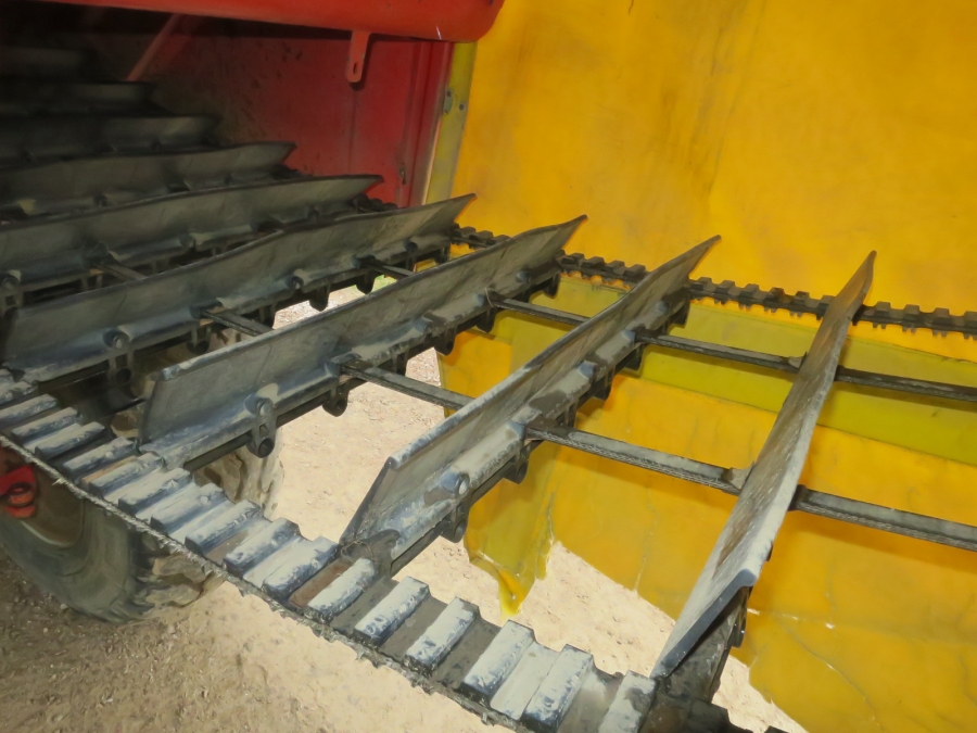 5209 Grimme SE 75-30 potato harvester