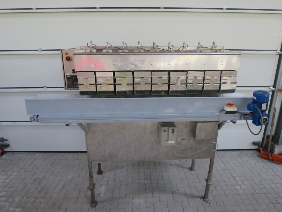 5211 Newtec 2009XB weigher for potato, onion etc