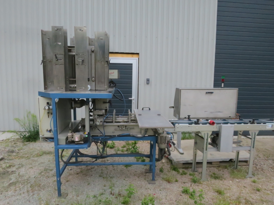 5224 RGD Mape flow pack with Upmatic tray feeder