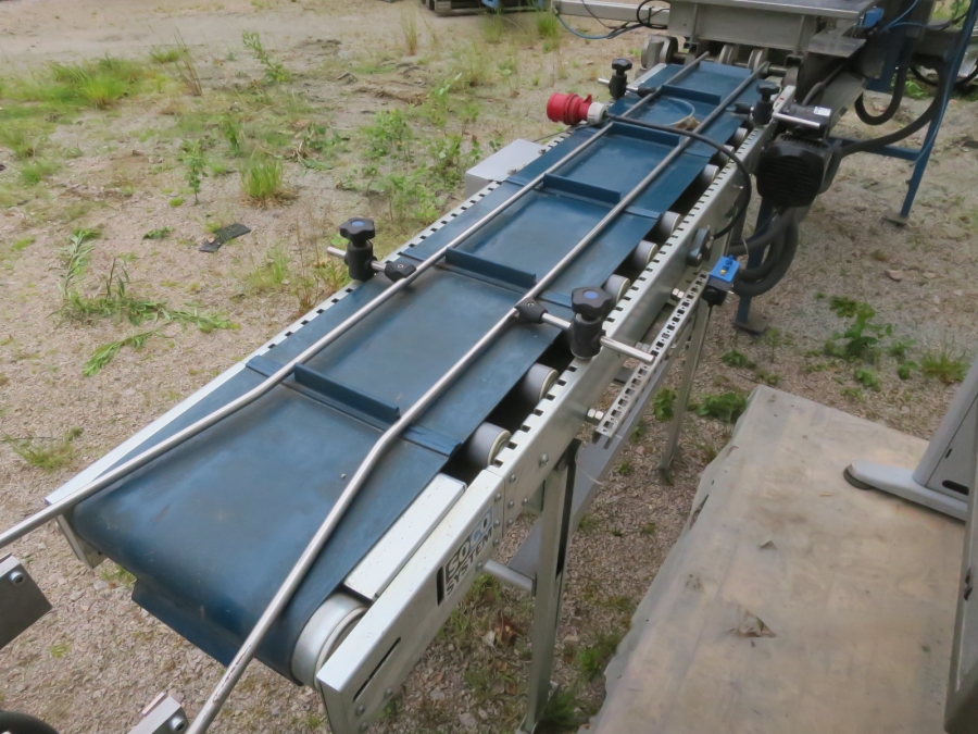 5224 RGD Mape flow pack with Upmatic tray feeder