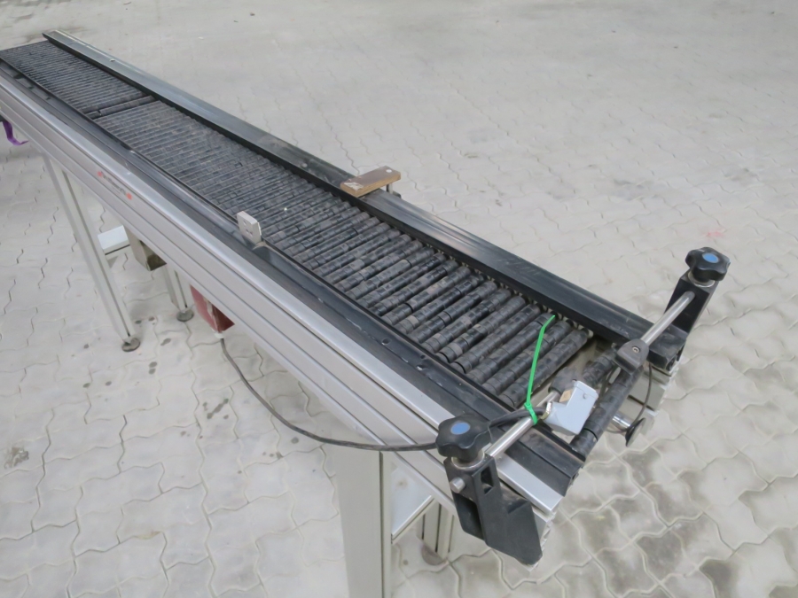 5224 RGD Mape flow pack with Upmatic tray feeder