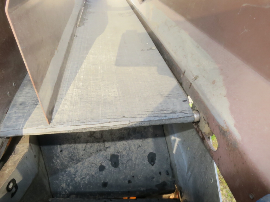 5235 Daumar weigher and Xarpa net clipper